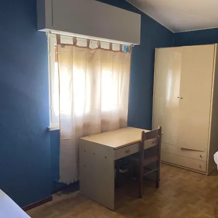 Hostal Route77 Toscolano-Maderno